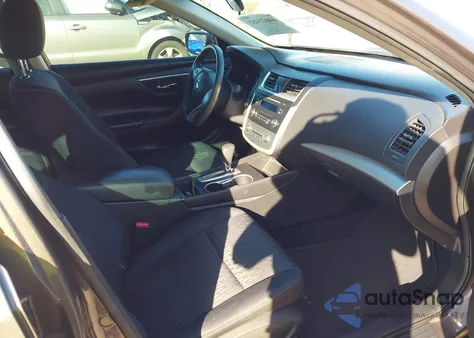 2016 Nissan Altima 2.5 z USA, uszkodzony, nr VIN 1N4AL3AP1GC197493